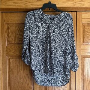 Jones New York Black and White Animal Print Blouse